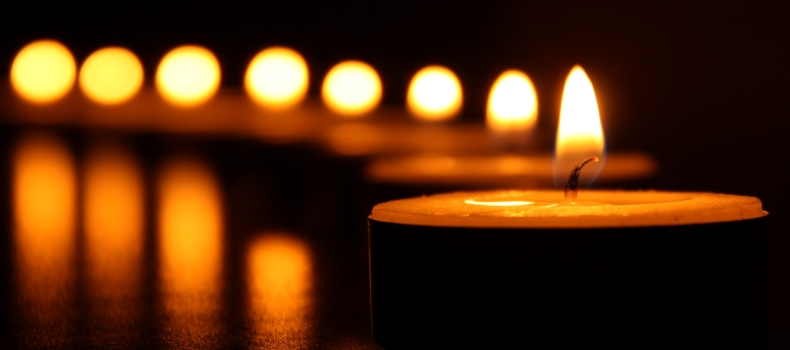 Velas acesas Velas acesas